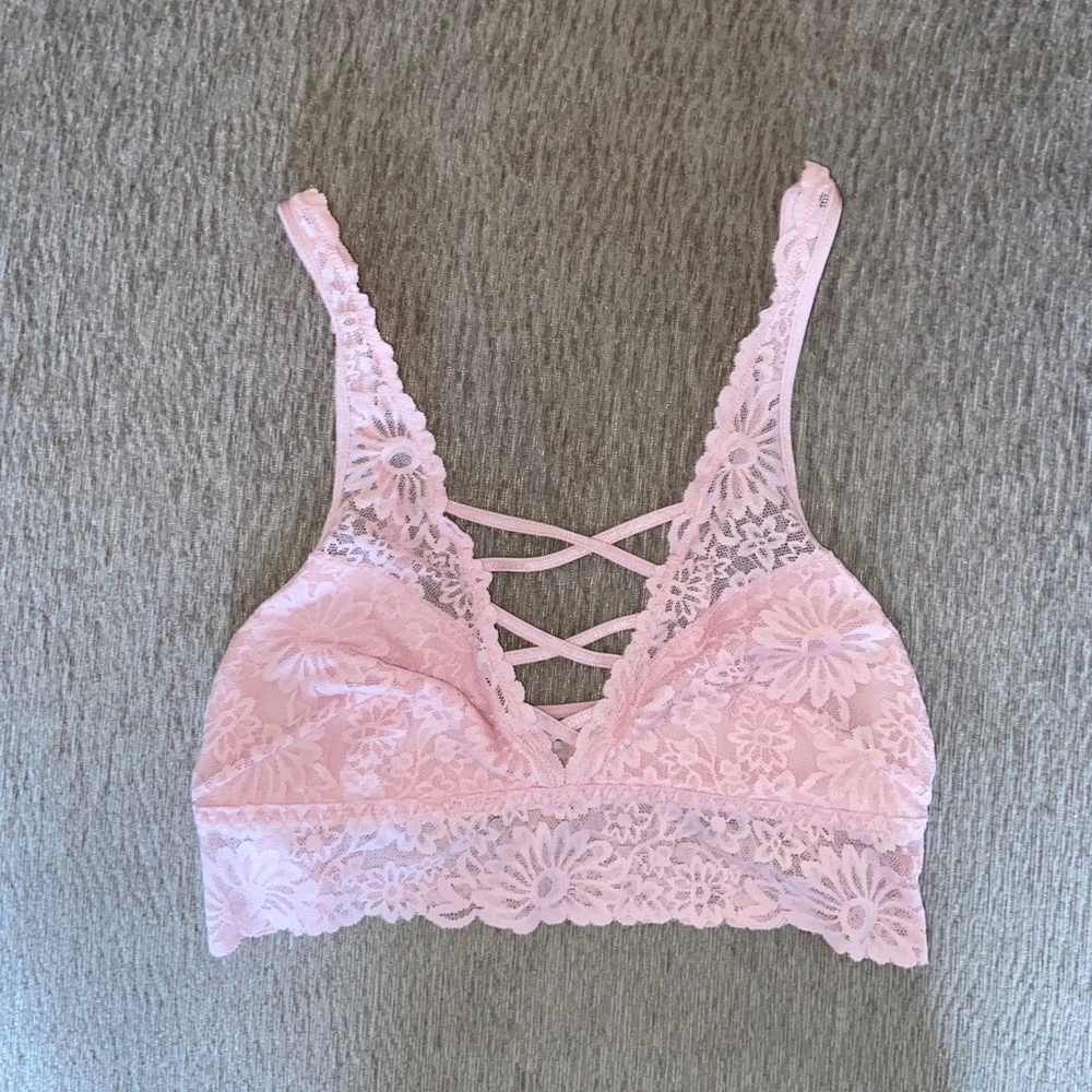 PINK Victoria secret bralette :)